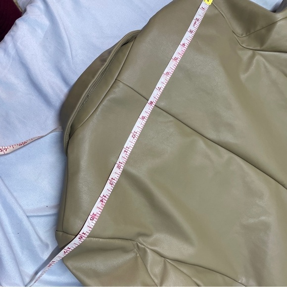 Forever 21 faux leather oversized blazer tan colour size medium - Picture 14 of 16